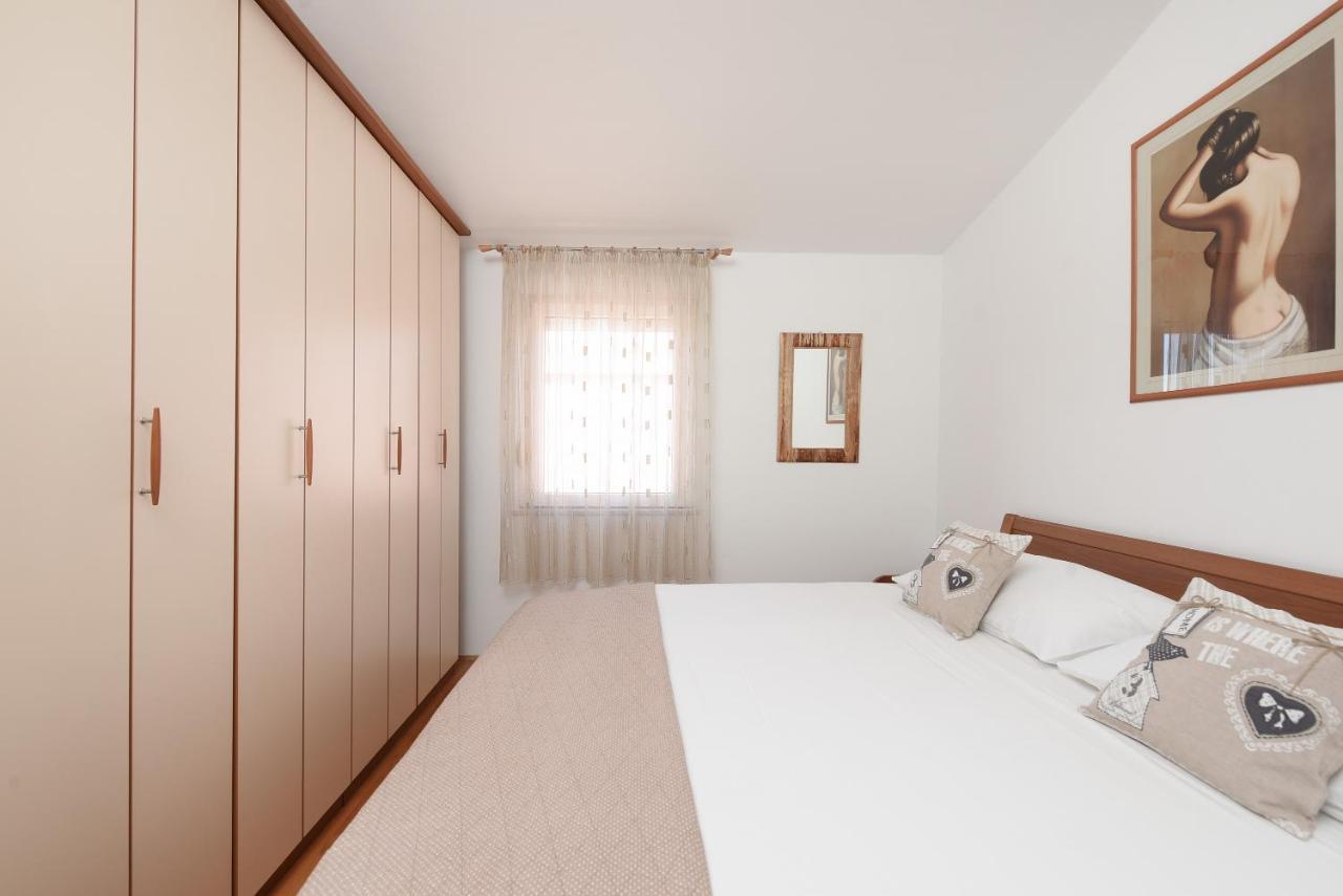 Lola Maria 2 Apartment Задар Екстериор снимка
