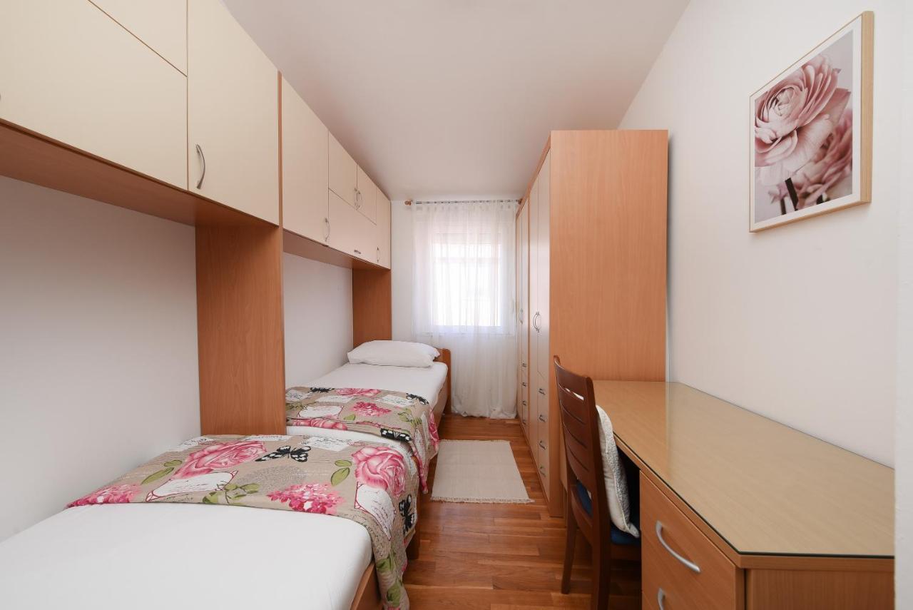 Lola Maria 2 Apartment Задар Екстериор снимка